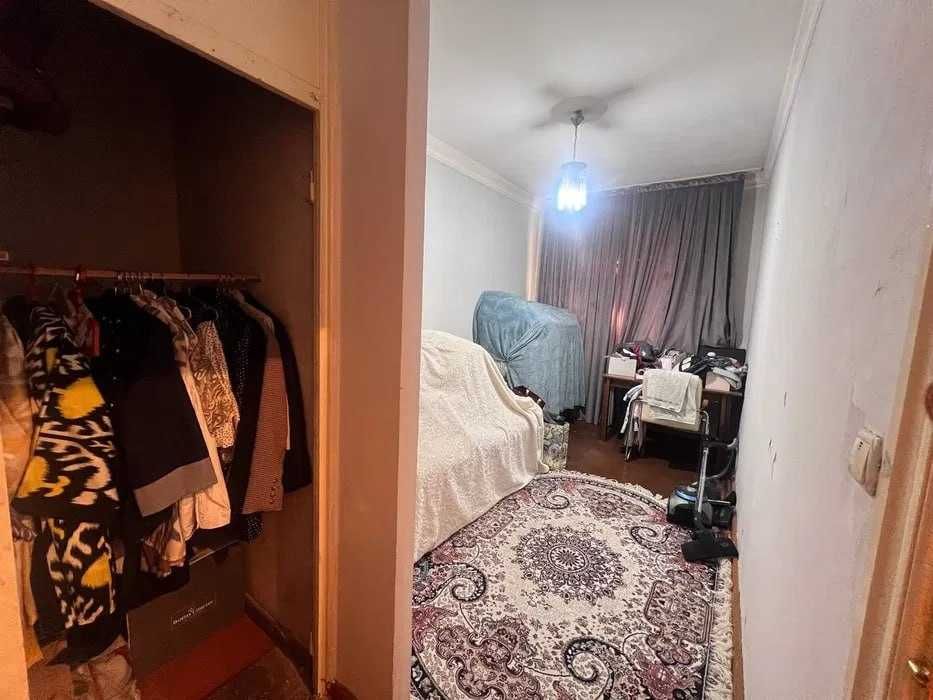 СРОЧНО! Продается 2х комнатная квартира,43 кв.м Юнусабадский район ТММ