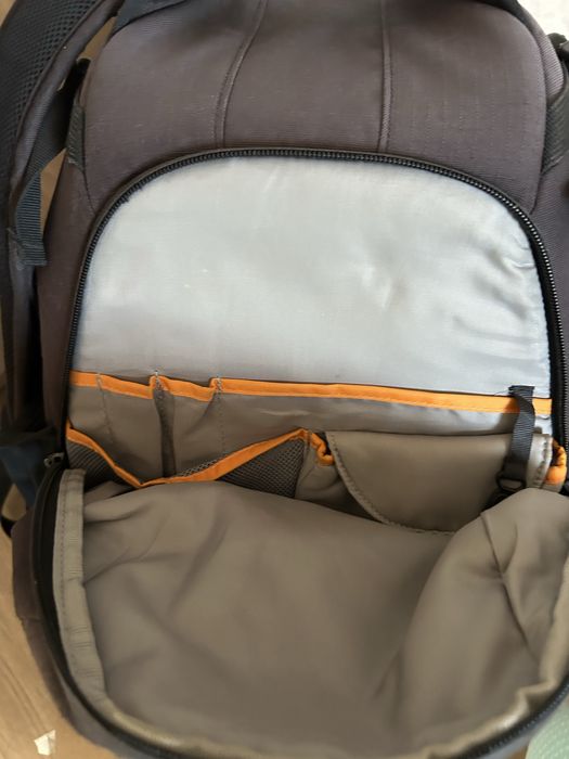 Ghiozdan foto Lowepro Flipside 400