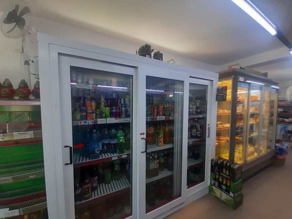 Vitrina frigorifica bauturi cu agregat exterior(OFERTA 16.07.2025)
