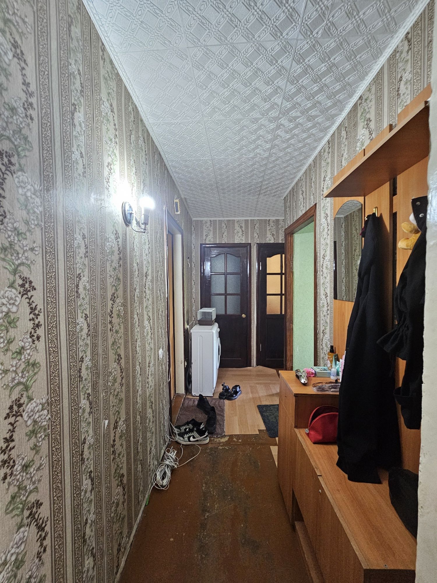 2к. Город. Продаю двухкомнатную квартиру в центре на пр.Абдирова, д.23
