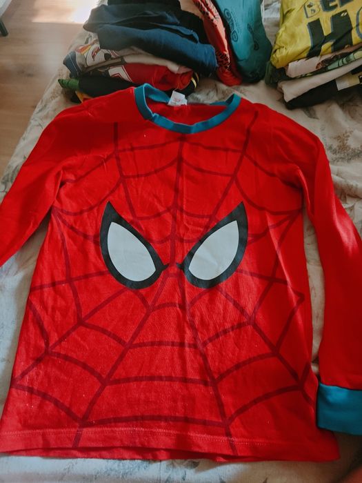 Bluze cu mânecă lungă 116 cm.