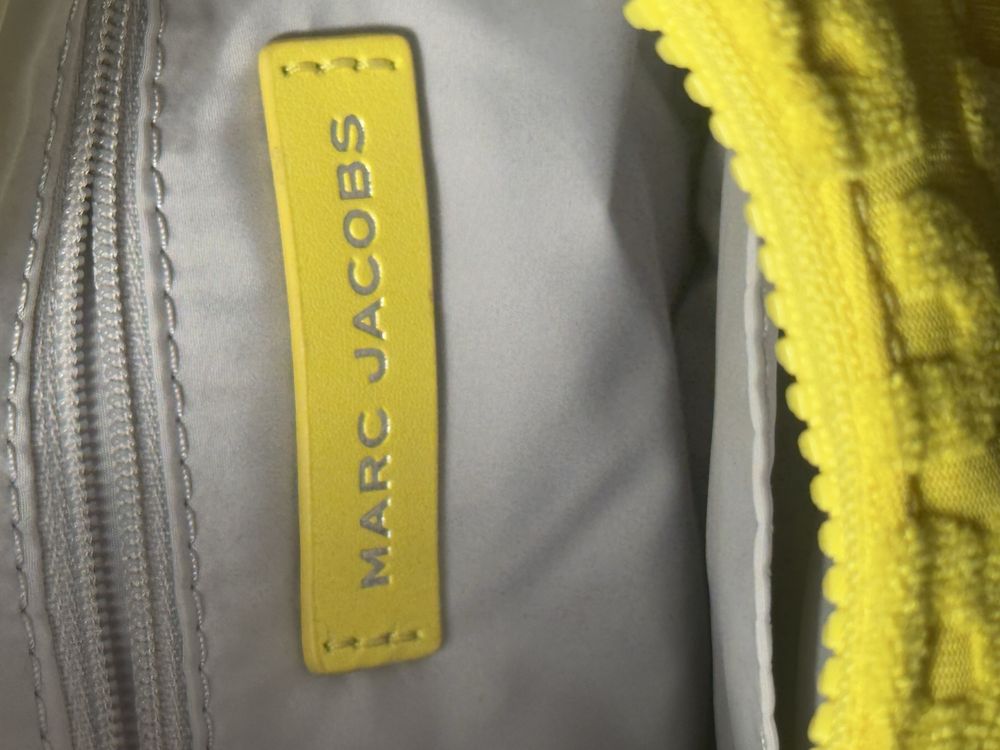 Чанта Marc Jacobs с дълга и къса дръжка