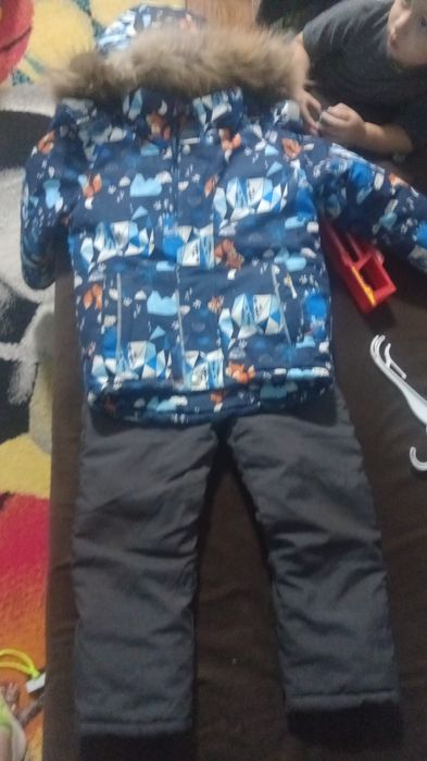 Продам детские вещи