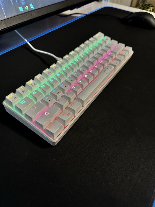 Tastatură QWERTY Rice