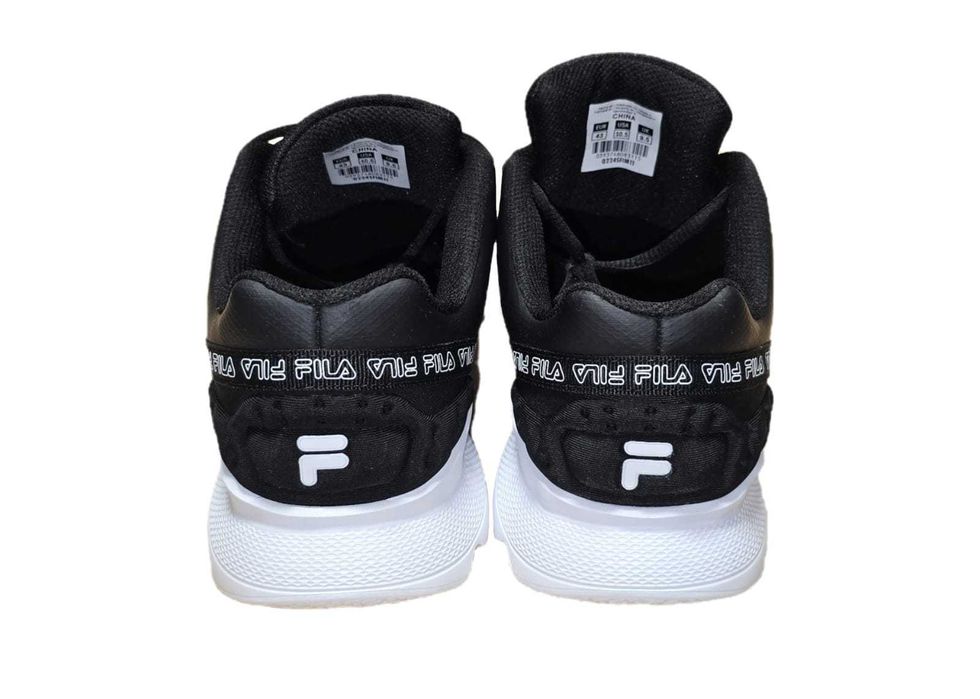 Adidași FILA Beam – ca noi, purtați o singură dată • Mărimea 43