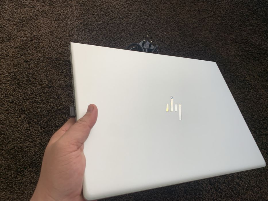 HP EliteBook 830 в идеальном состоянии