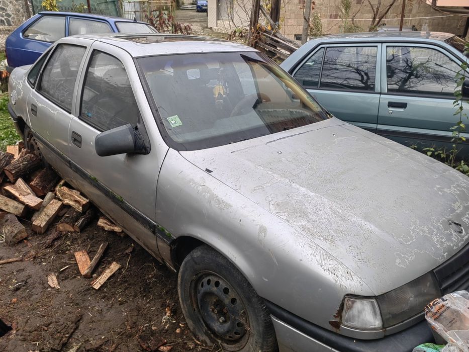 Опел вектра 2.0 115 кс  цял за части