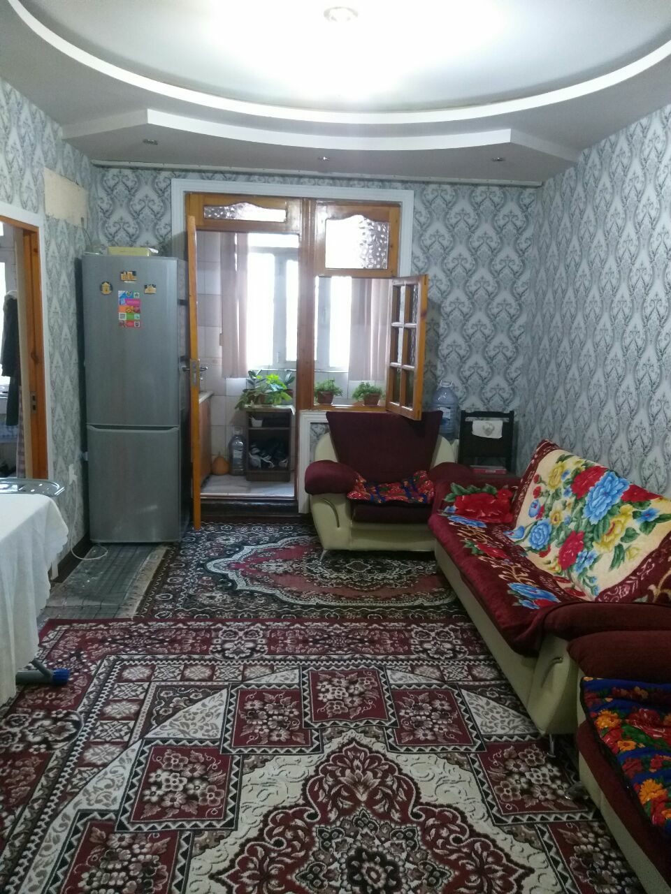 Подселение работающим парням. Ишлидган болла шерикликка куйилади.