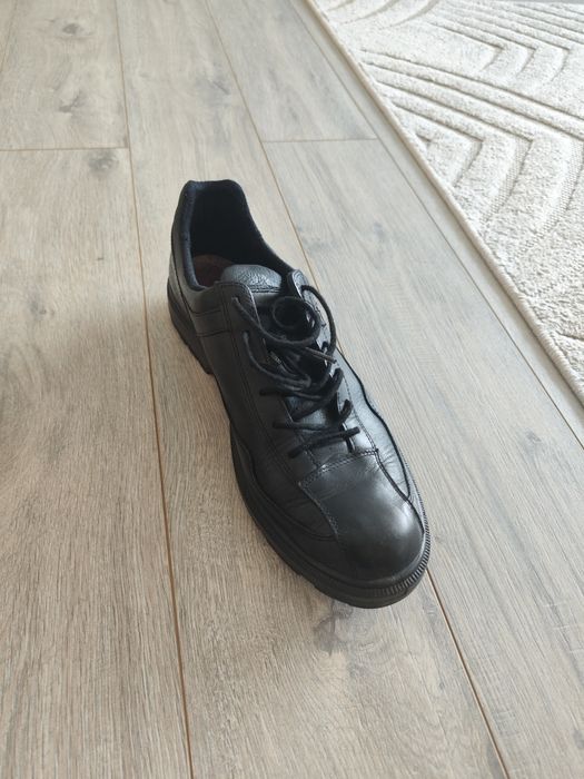 Vând pantofi bărbați Haix