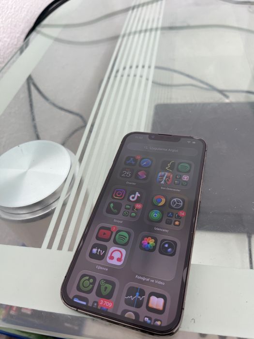 13 pro само е 120hz сменен дисплай