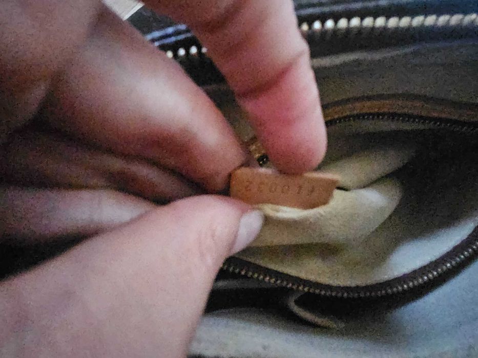 Louis Vuitton чанти