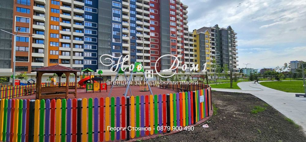 Чисто нов неизползван тристаен апартамент с паркомясто в цената
