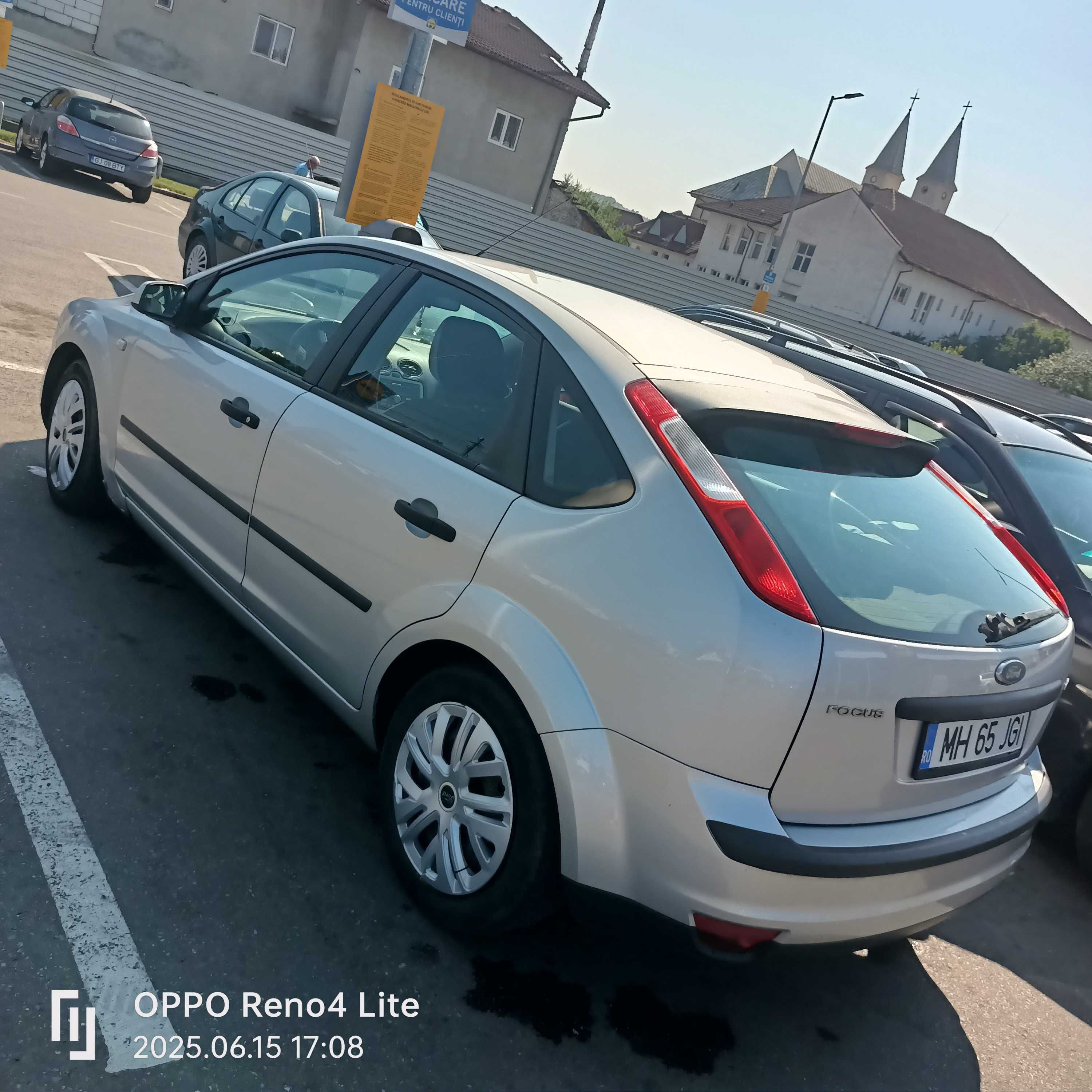 Vând Ford Focus 2