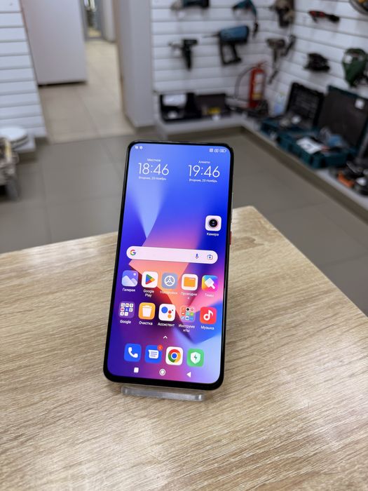 Xiaomi Poco F2 pro 8/256 TM79