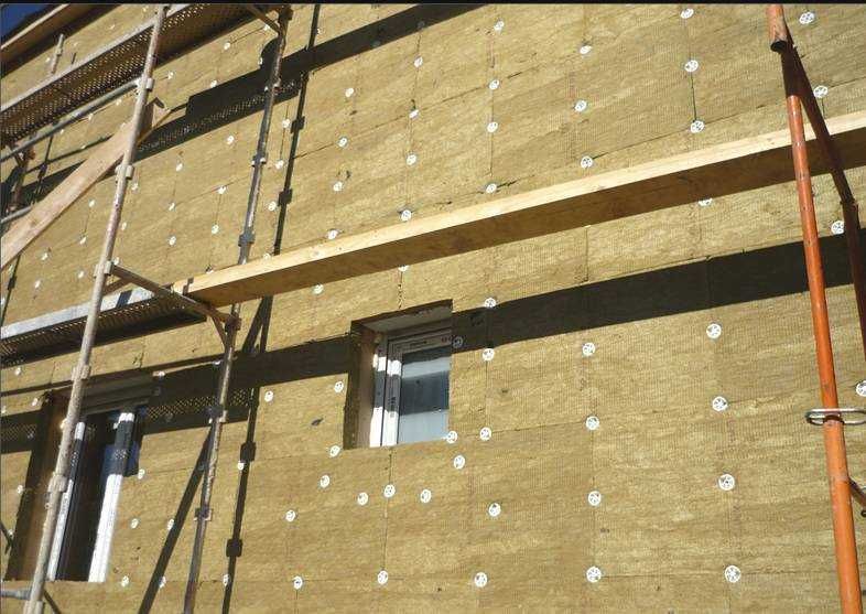 Reparatii Acoperisuri - Constructii Mansarde - Hidroizolatii - Montaj
