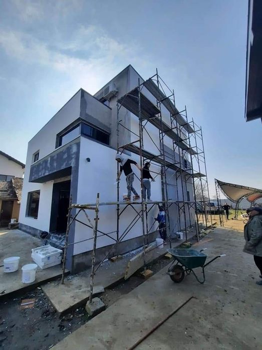 Meserias in constructii