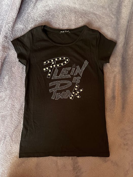 Тениски- 4 лв. за брой