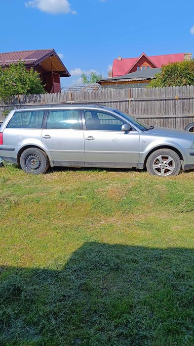 Vând Volkswagen passat nefunctional 2003