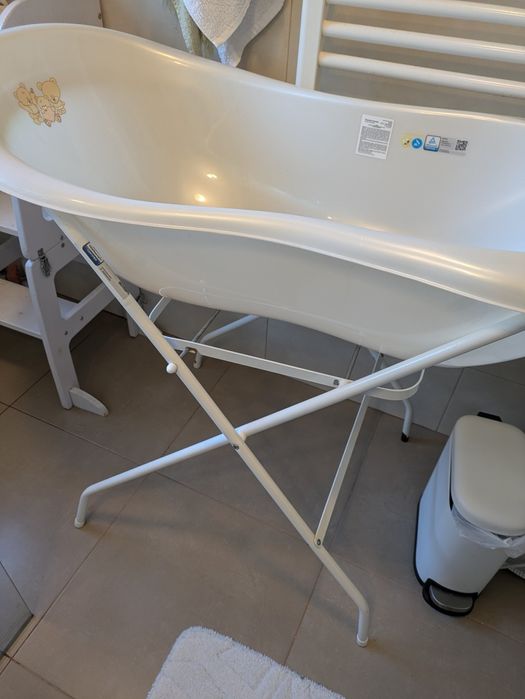 Cădiță bebeluși cu suport