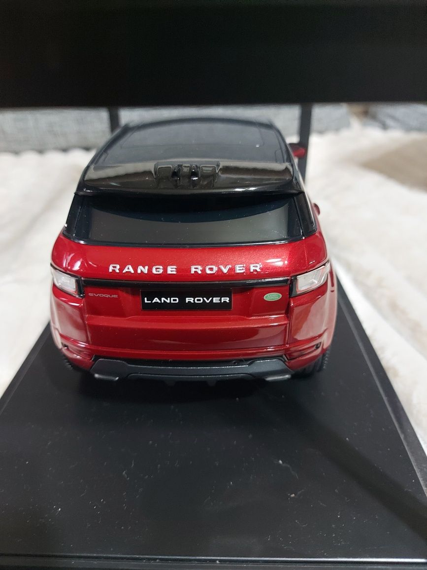 Macheta 1/18 Range Rover Evoque