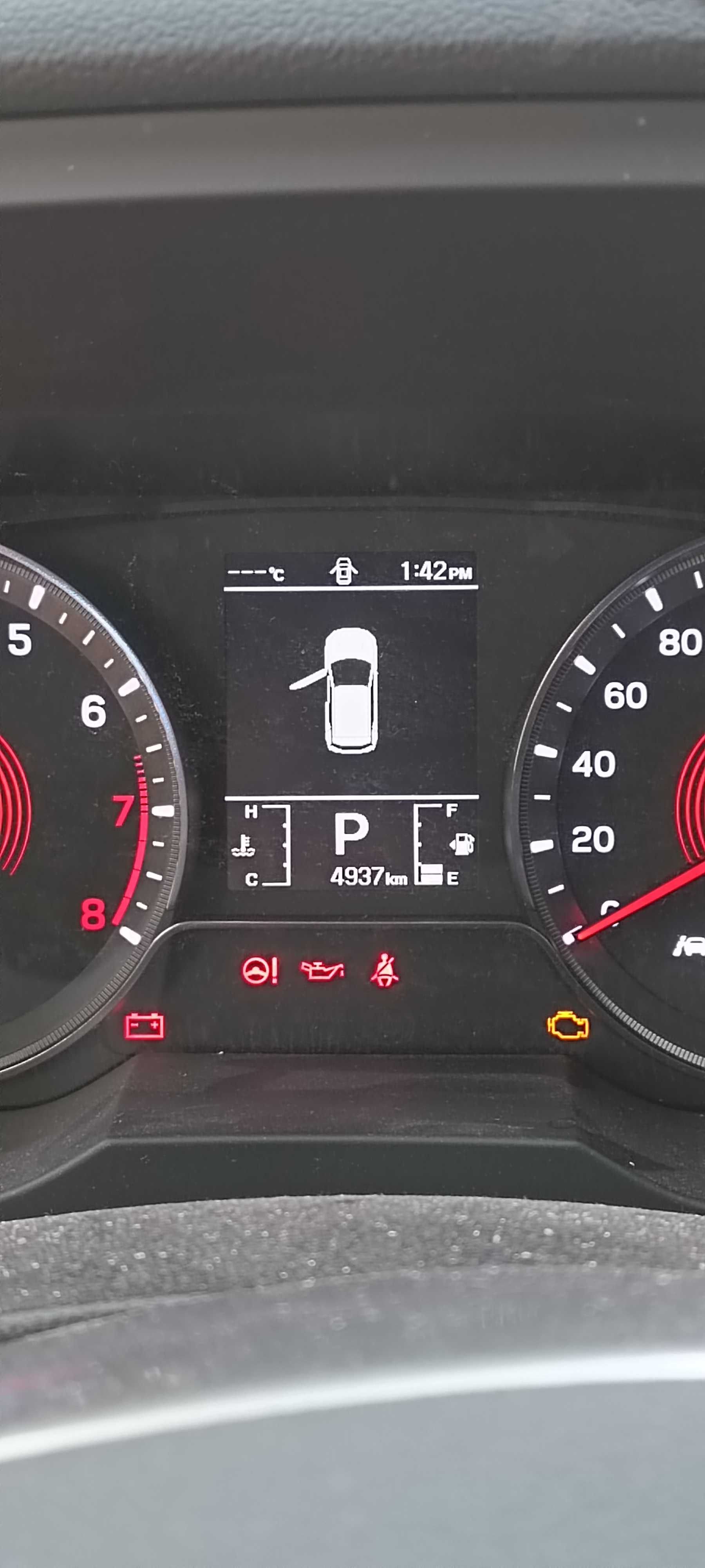 Vand SSangyong Korando , stare perfecta, 2024, 4937km, AWD , ca noua
