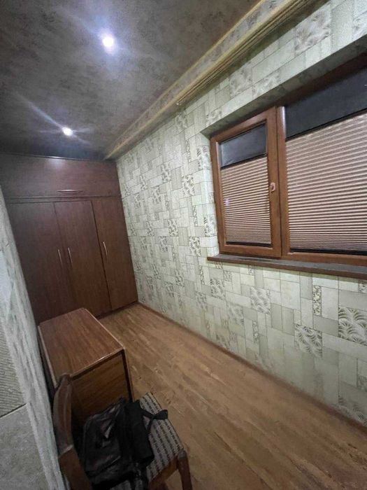 Продается  2/6/9  65м2 На: Госпитальный рынок