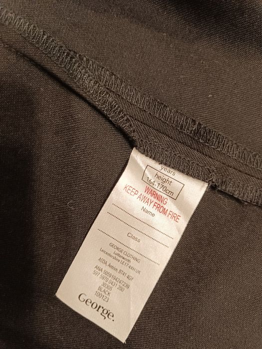 Fusta  școală  fete