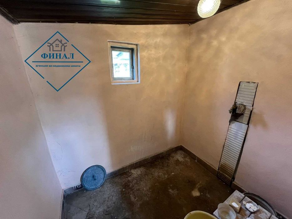 Къща в с. Овчарово на 15 км от гр. Шумен