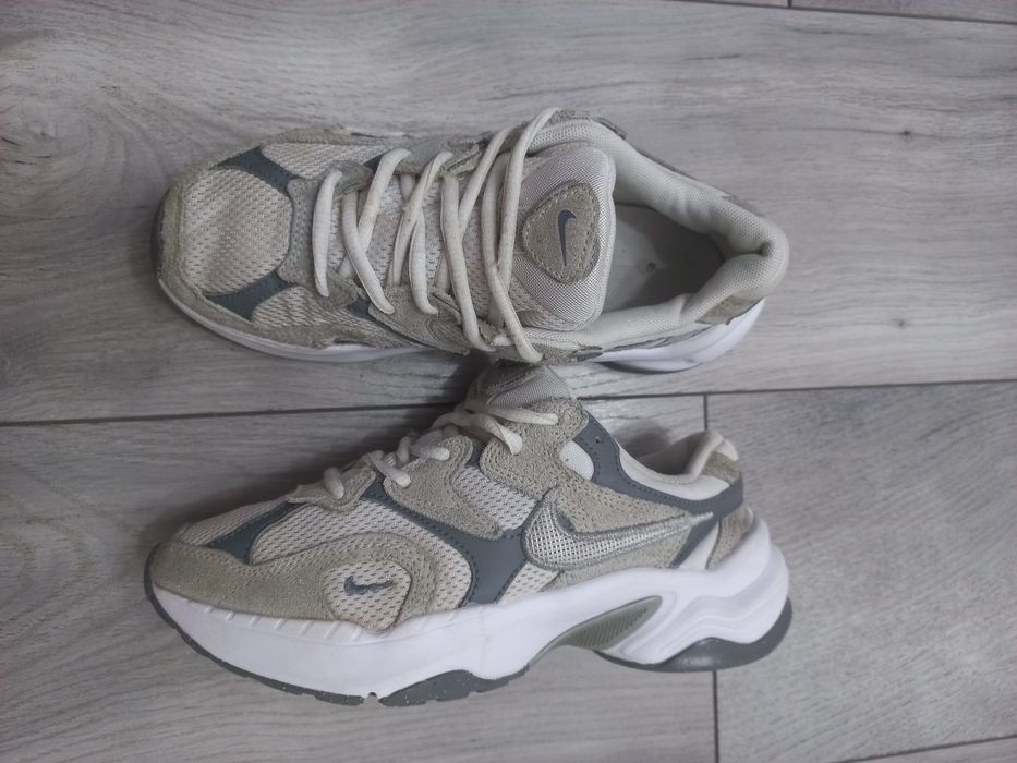 Adidasi Sport Nike Marimea 36.5