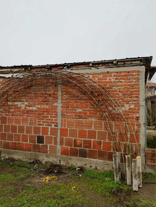 Продава се оранжерия