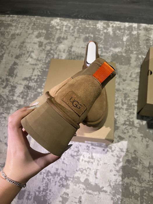 UGG Platform Classic Mini