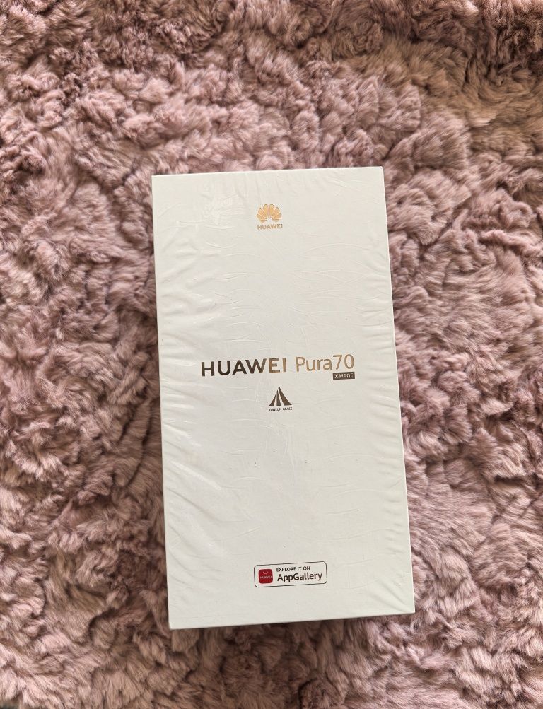 Запечатан с 3 години гаранция Huawei Pura 70
