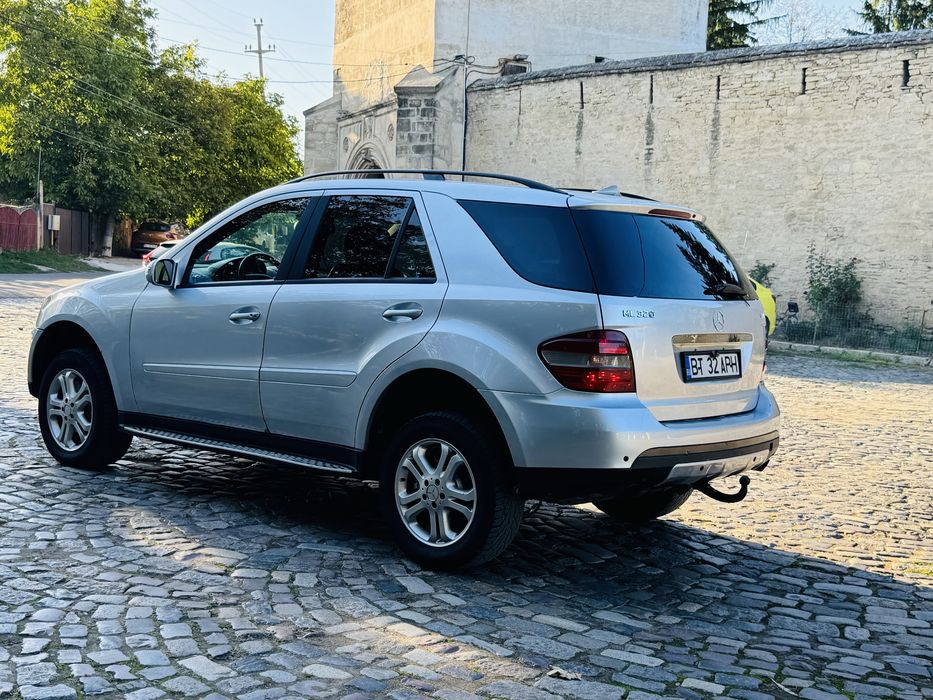 Vânb Mercedes ML 320 autoutilitara
