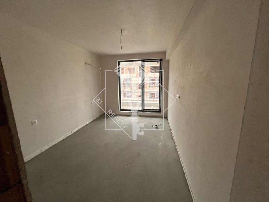 Продава се Двустаен апартамент в Пловдив, Кършияка - 72 кв.м за 1248 €/кв.м - Снимка #1