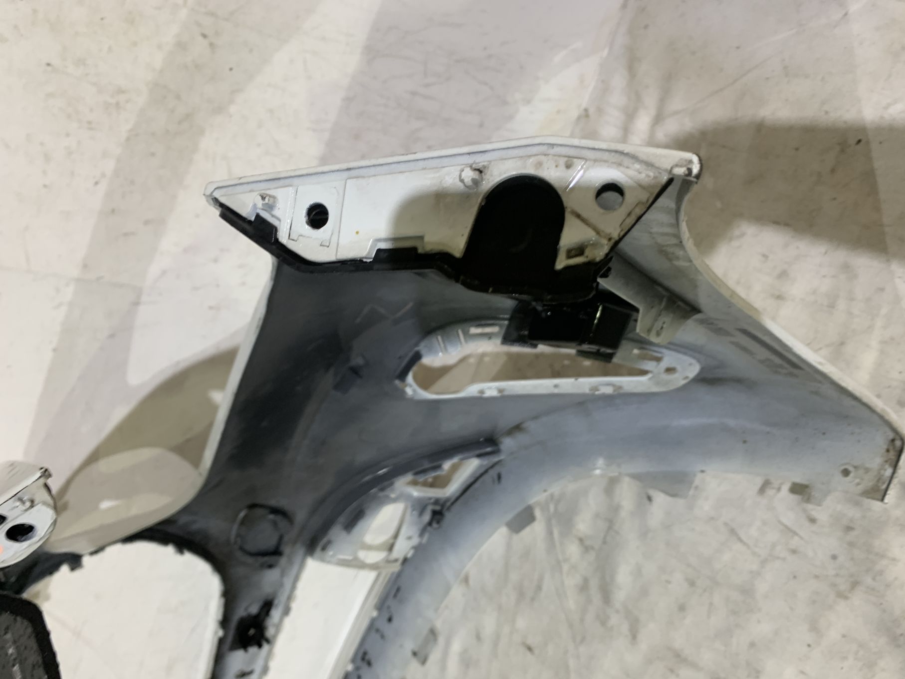 Bara fata Mercedes B-Class W247, 2019, 2020, 2021, 2022, 2023, cod origine OE A2478855300.