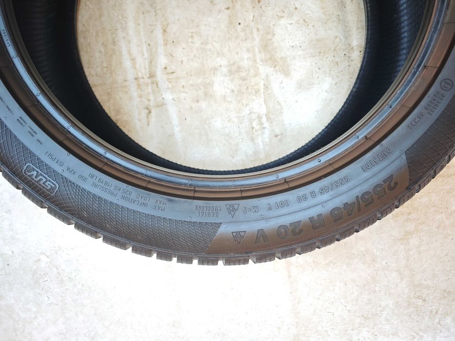 Anvelope 255/45/20 an 2021 iarna M+S CONTINENTAL Winter Contact TS850P