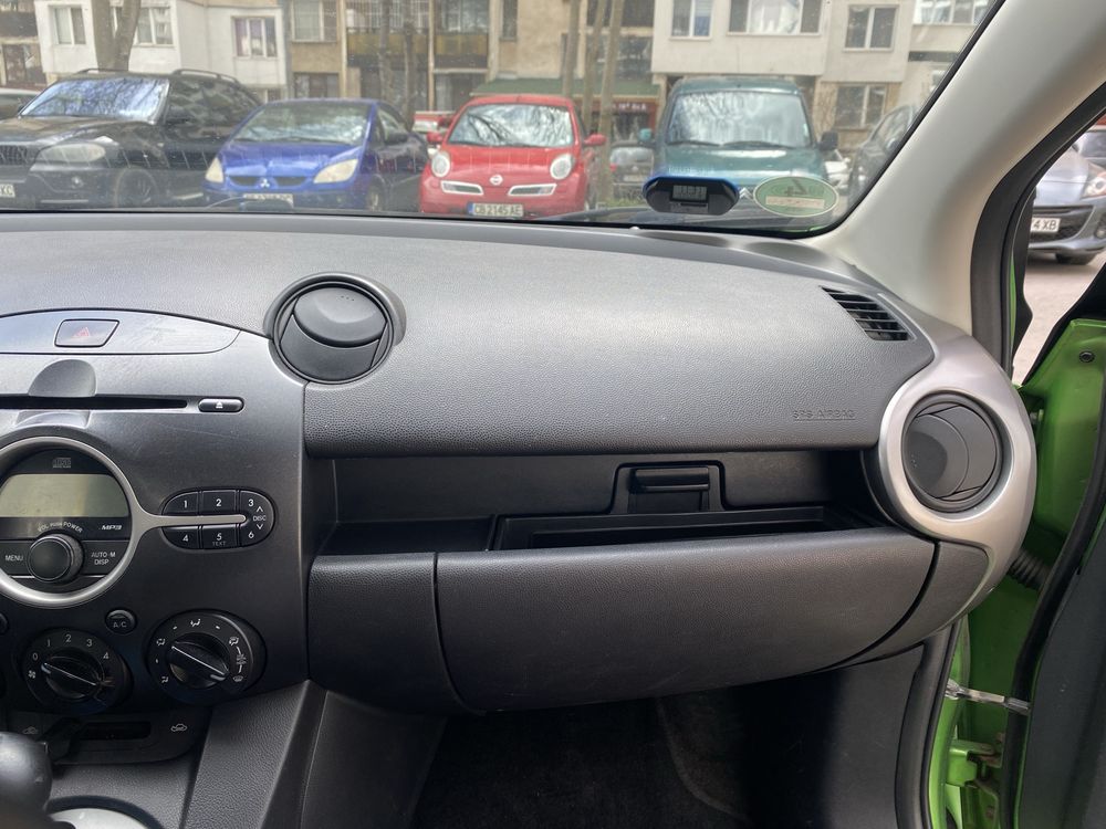 Mazda 2 автоматик
