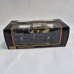 Liquid Money vinde - Macheta Maisto 1955 BMW 502, Scara 1:18