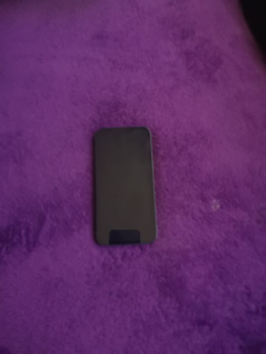 Vând iPhone 13 sănătate 88