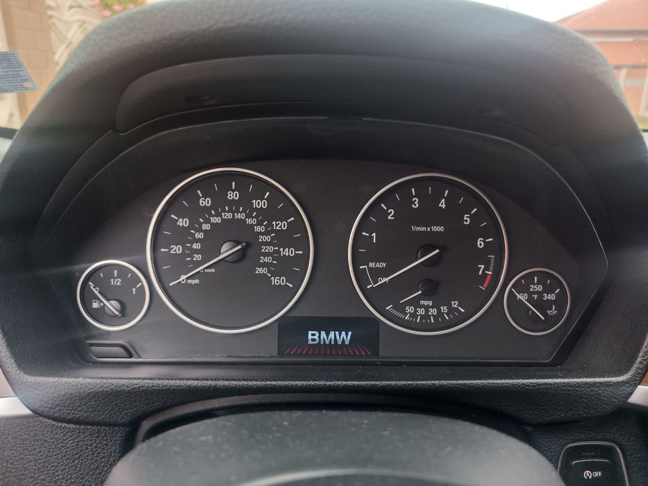 Bmw f30 волан и километраж - БМВ ф30