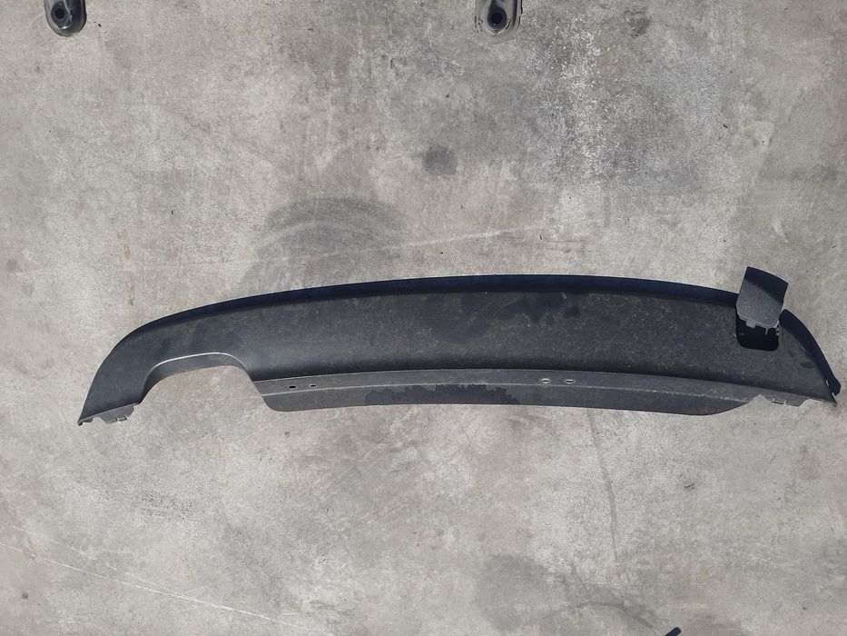 scut bara spate  vw golf 6 5k6807521m