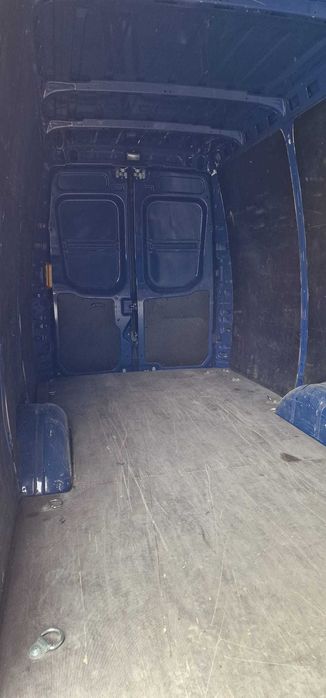 Autoutilitara Iveco Daily 35S18V