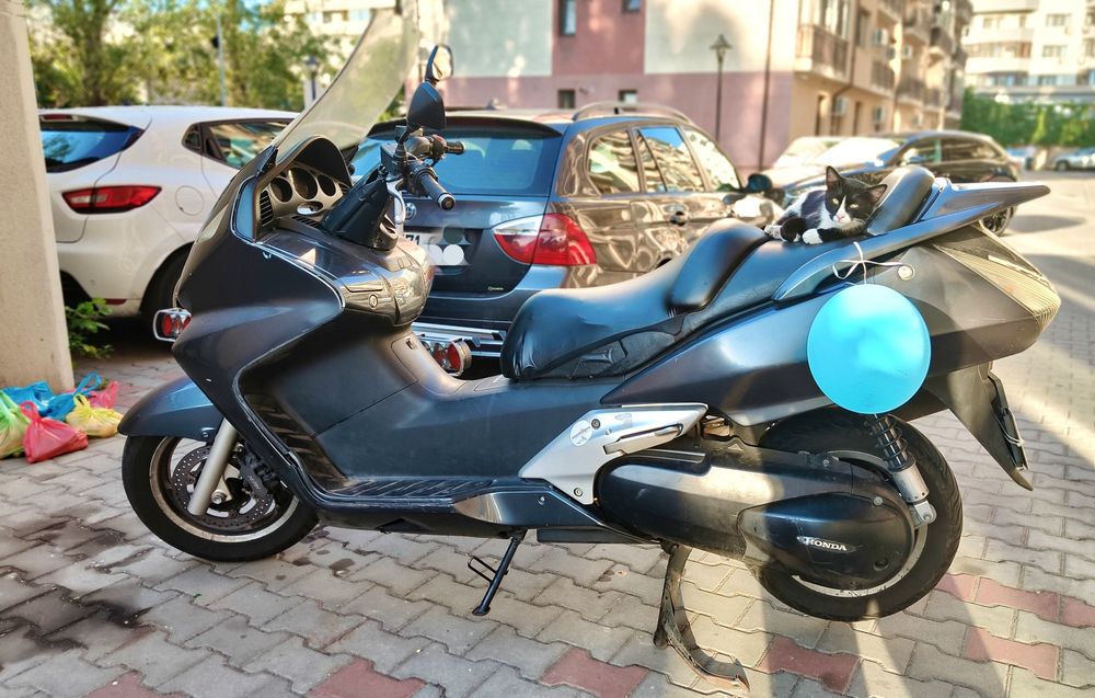 Motocicleta Honda silverwing
