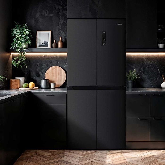 Нов инверторен side by side хладилник Diplomat NF470MDIE, No Frost