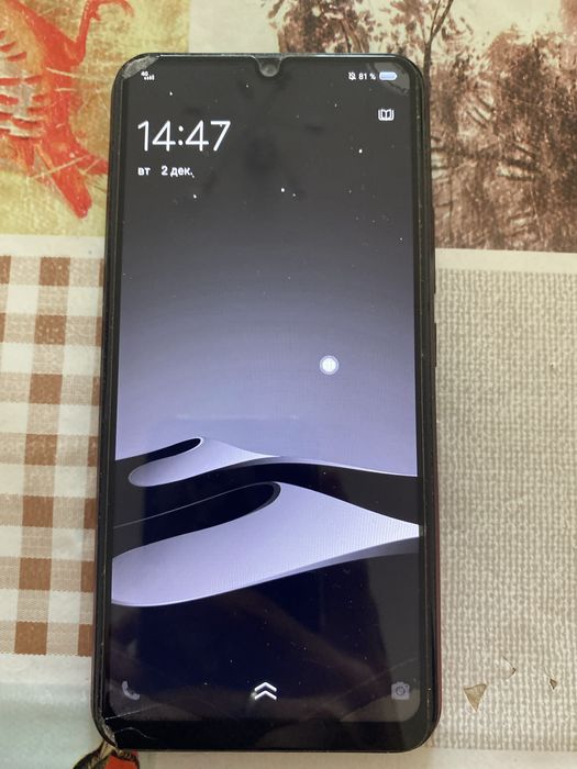 Продажа телефона Vivo1904