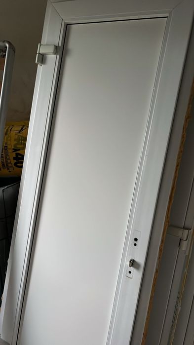 De vânzare uși termopan second-hand