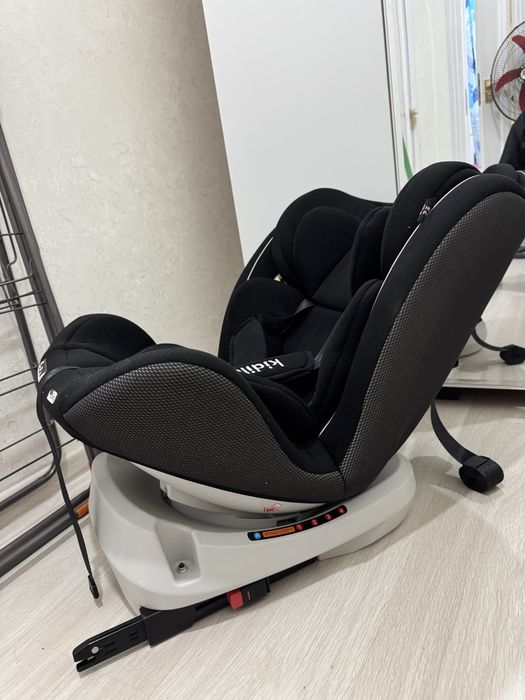 Автокресло для детей продается