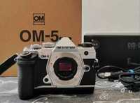 Camera Om System OM-5