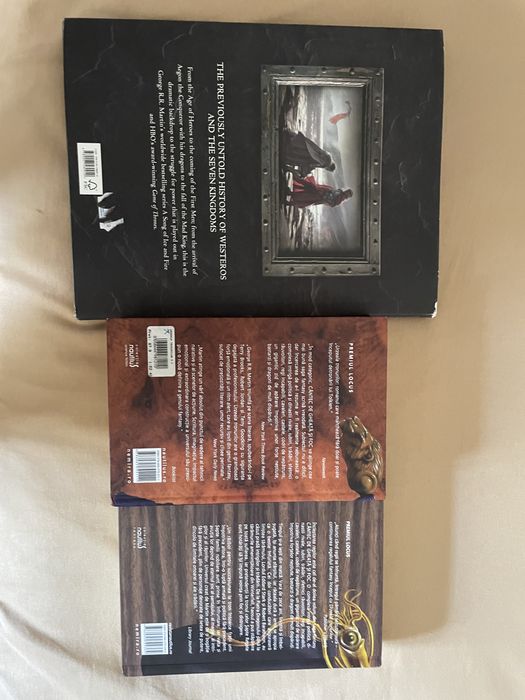 Carti cartonate din seria “Urzeala Tronurilor”