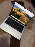 MacBook Pro 14 M3 nou